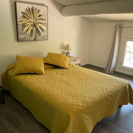 Bed & Breakfast Domaine De Prefaissal 2*