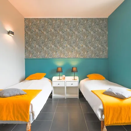 Domaine De Prefaissal Bed & Breakfast 2*