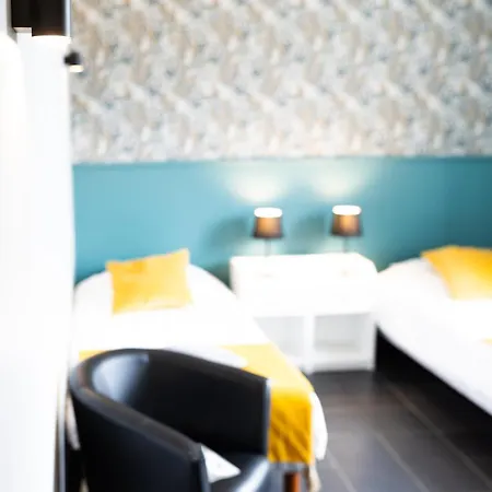 Domaine De Prefaissal Bed & Breakfast 2*