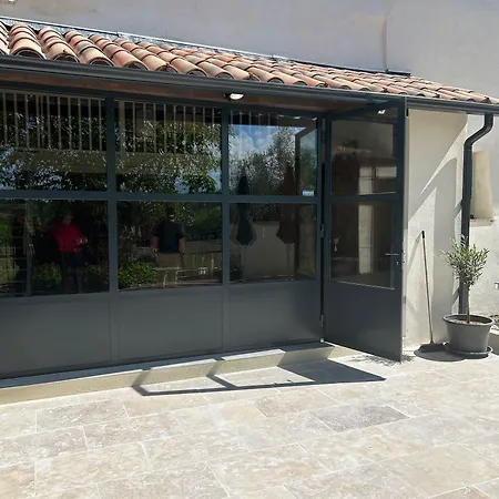 Domaine De Prefaissal 3* Mézel
