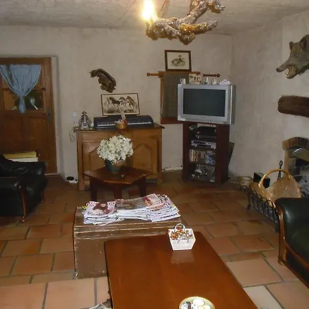 Domaine De Prefaissal