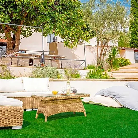 Domaine De Prefaissal فندق مبيت وإفطار