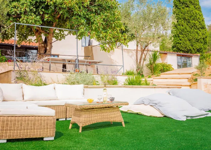 Couette-café Domaine De Prefaissal Mezel (Alpes-de-Haute-Provence)