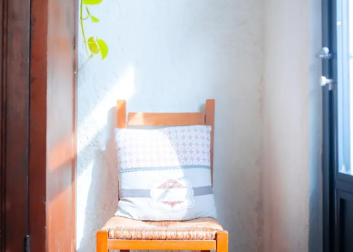 Domaine De Prefaissal