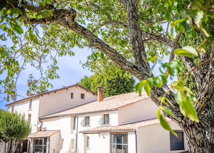 Couette-café Domaine De Prefaissal