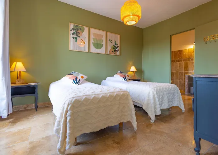 Domaine De Prefaissal