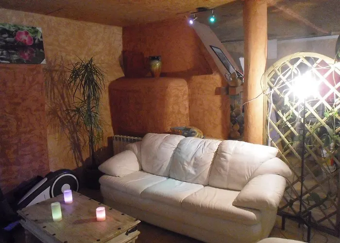 Couette-café Domaine De Prefaissal 3*