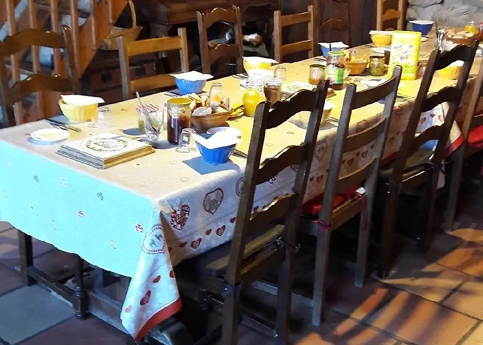 Domaine De Prefaissal 3*