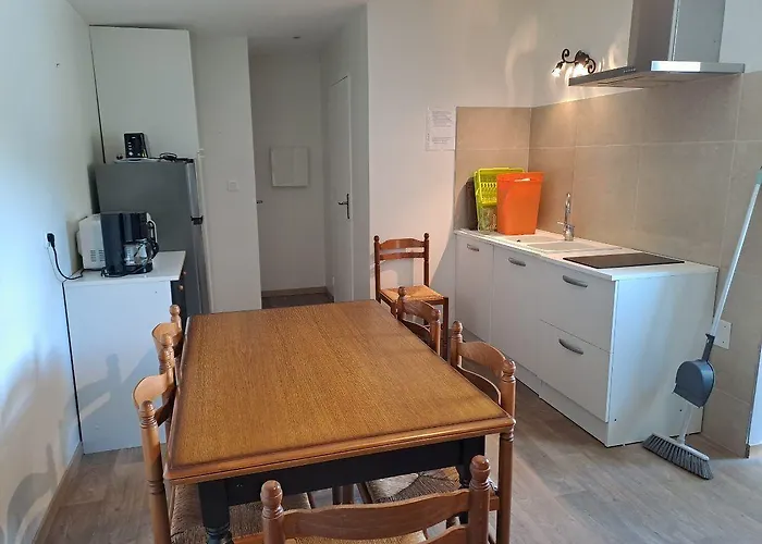 Domaine De Prefaissal