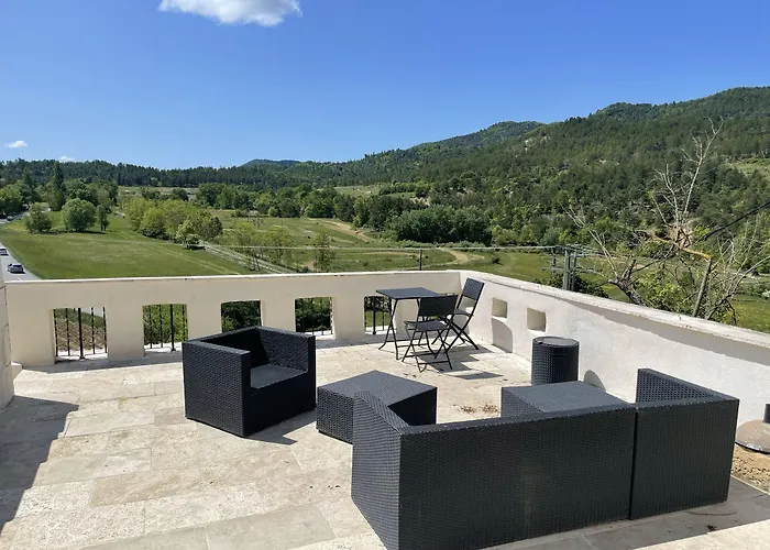 Domaine De Prefaissal Couette-café Mezel (Alpes-de-Haute-Provence)