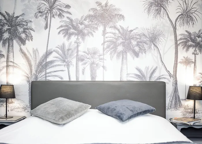 Domaine De Prefaissal Couette-café