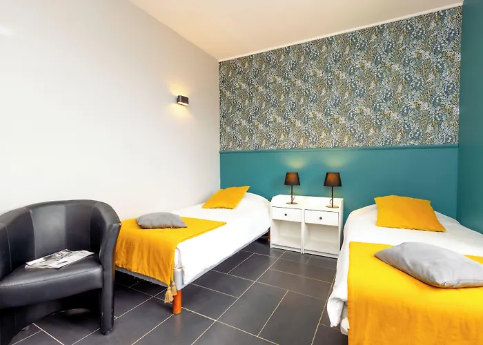 Domaine De Prefaissal 3*